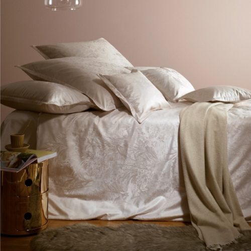 damašková posteľná bielizeň